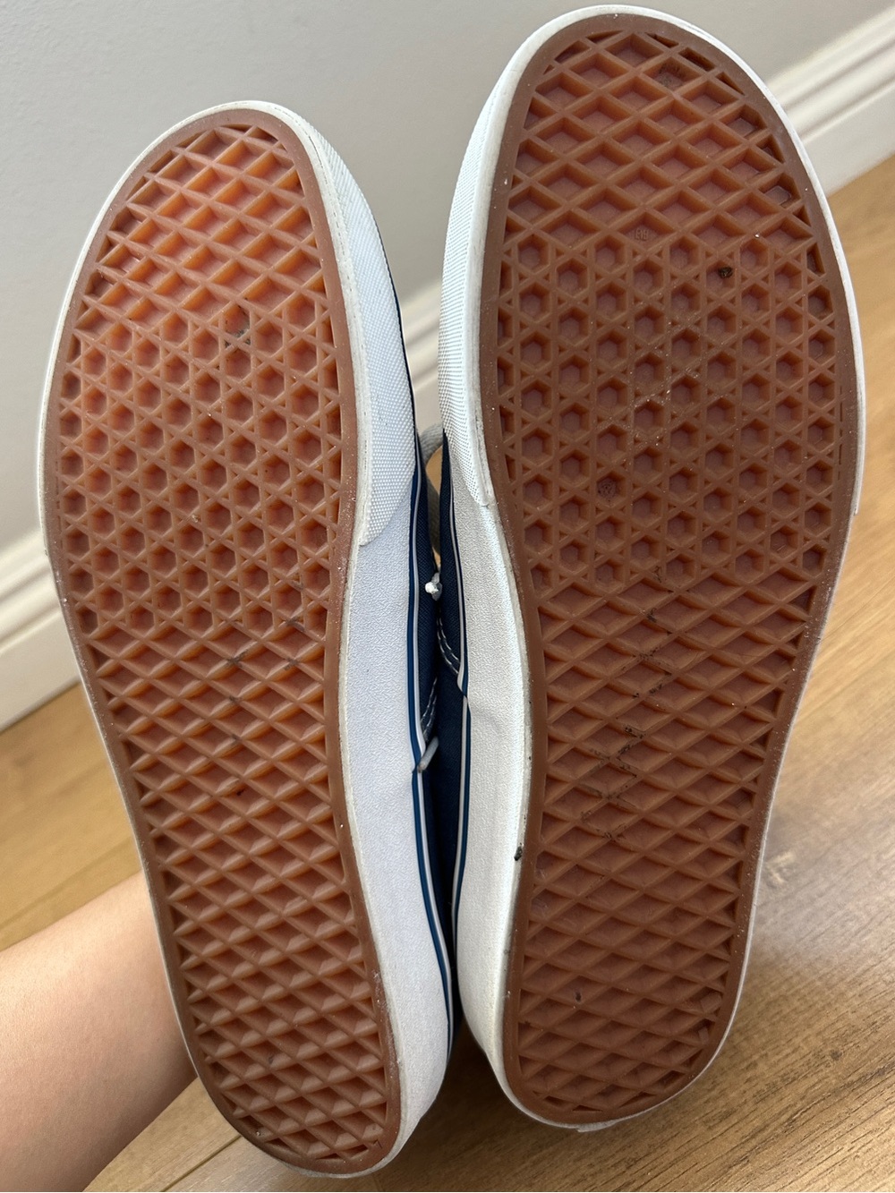 Vans Authentic - Size 11 Men - Picture 5 of 5